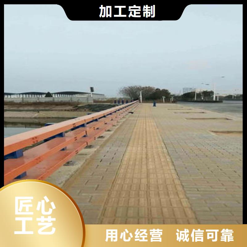 防撞立柱,公路护栏质检严格放心品质