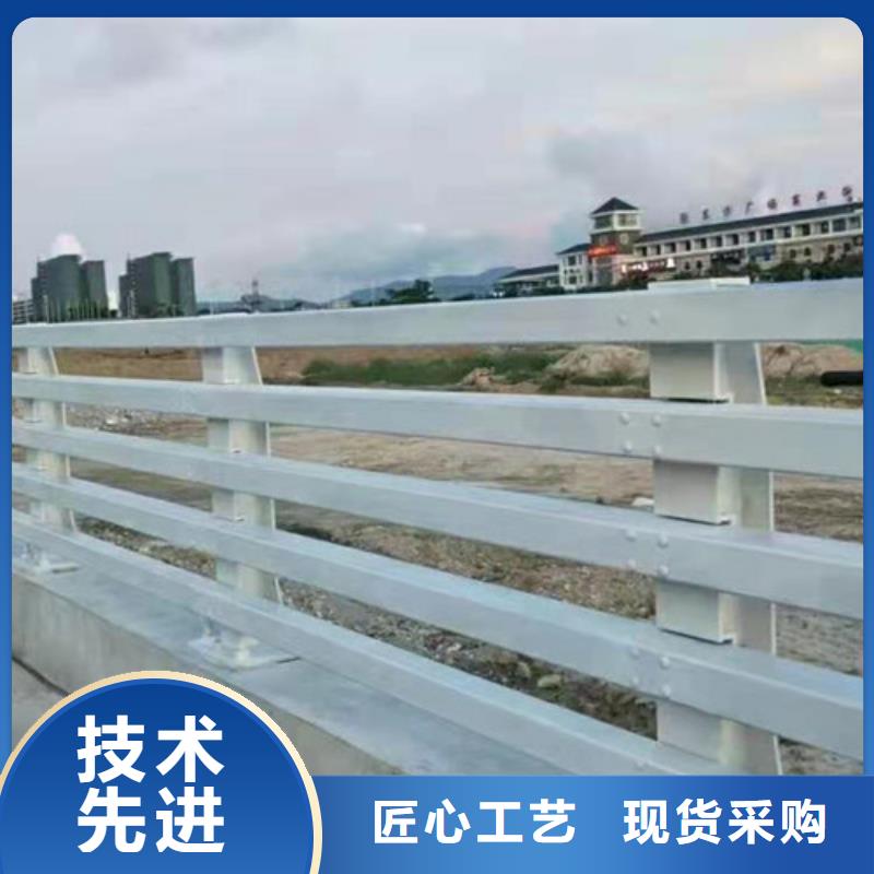 【道路桥梁防撞护栏镀锌波形护栏现货实拍】