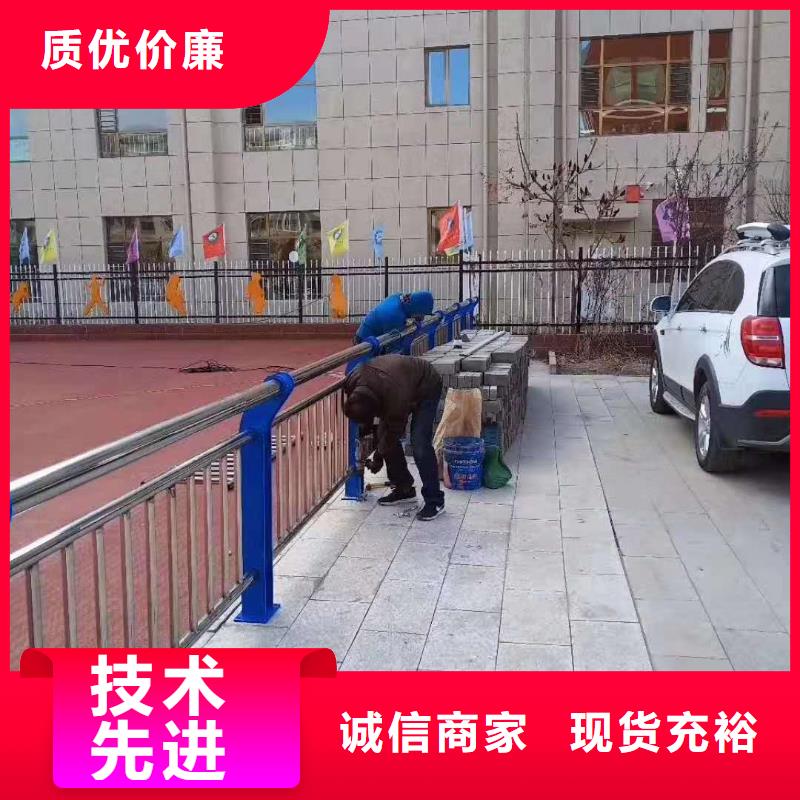 护栏防撞立柱品质无所畏惧