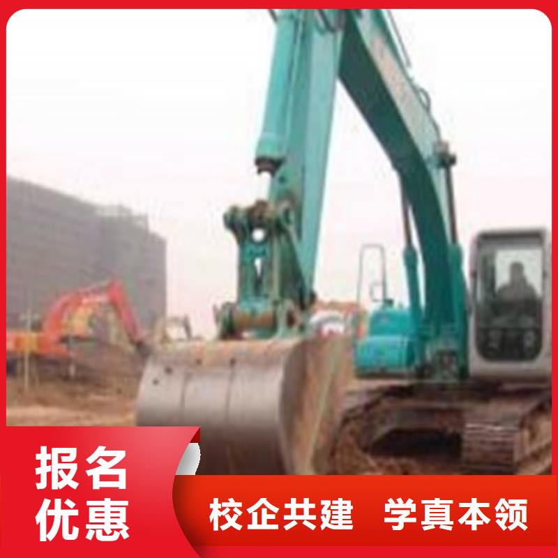 塔吊叉车培训厨师技校排名老师专业