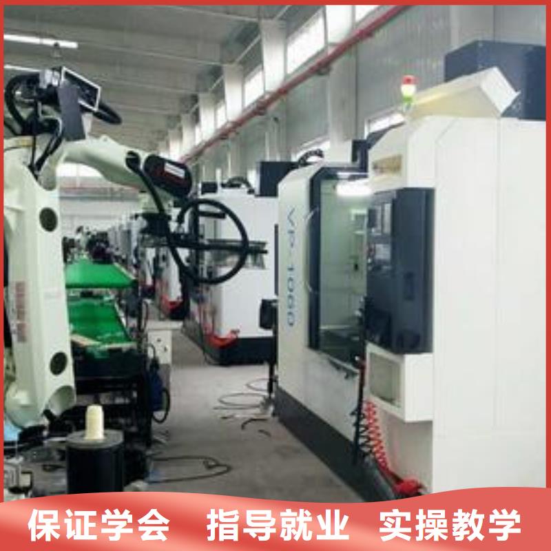 数控车床培训学厨师烹饪学费多少钱免费试学|哪里能学数控车床编程机加工-虎振技工学校(成都市分公司)