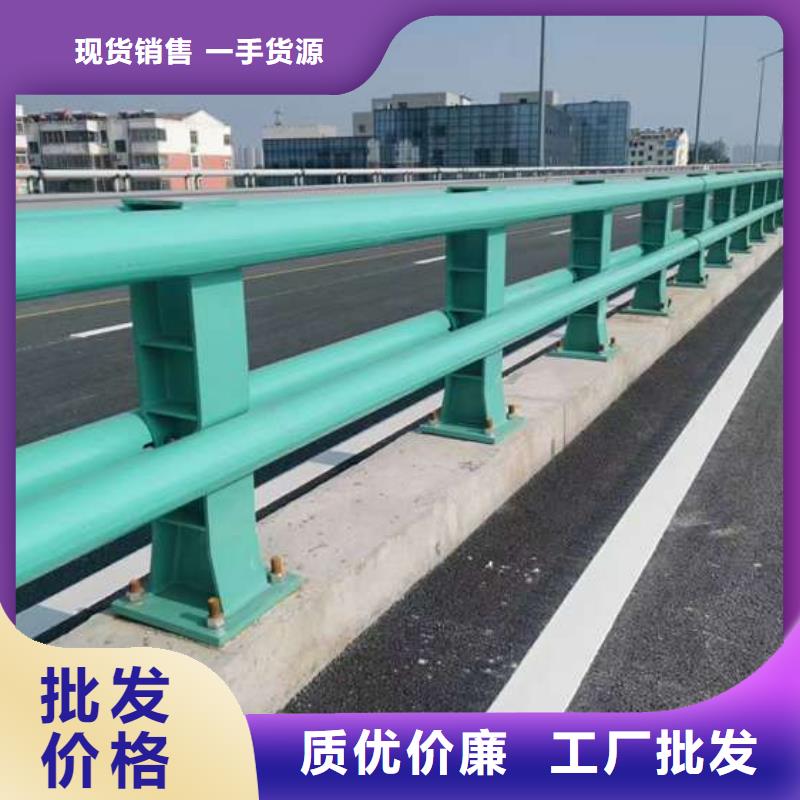 道路护栏先考察在购买