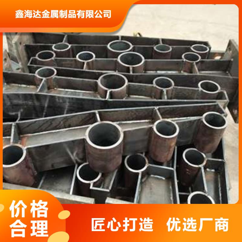 不锈钢复合管护栏,道路护栏种类丰富