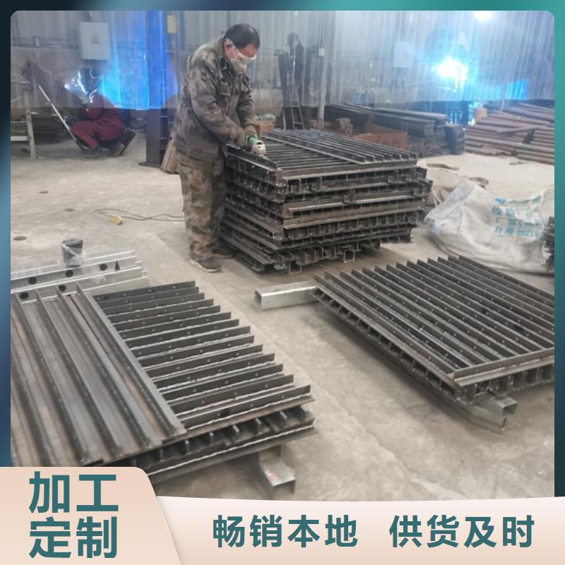 【防撞护栏】,河道护栏同行低价-鑫润通不锈钢制品(黄冈市分公司)|覆盖地域武穴|罗田|十堰|恩施|武汉|咸宁