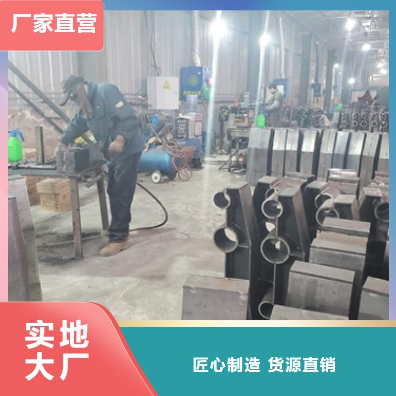 防撞护栏LED防护栏杆实力才是硬道理