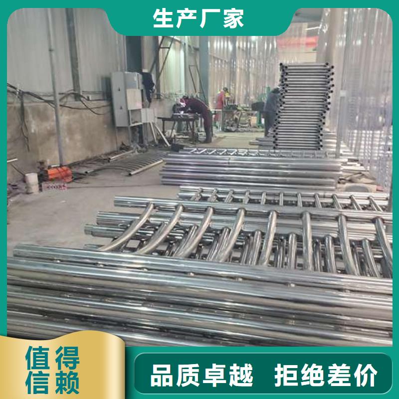 防撞护栏镀锌波形护栏自产自销