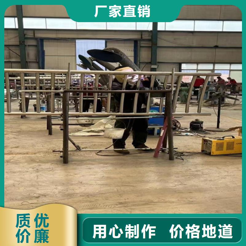 河边三横梁防撞护栏厂家-型号齐全