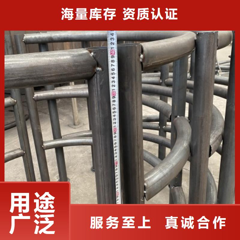 常年供应不锈钢道路护栏-大型厂家