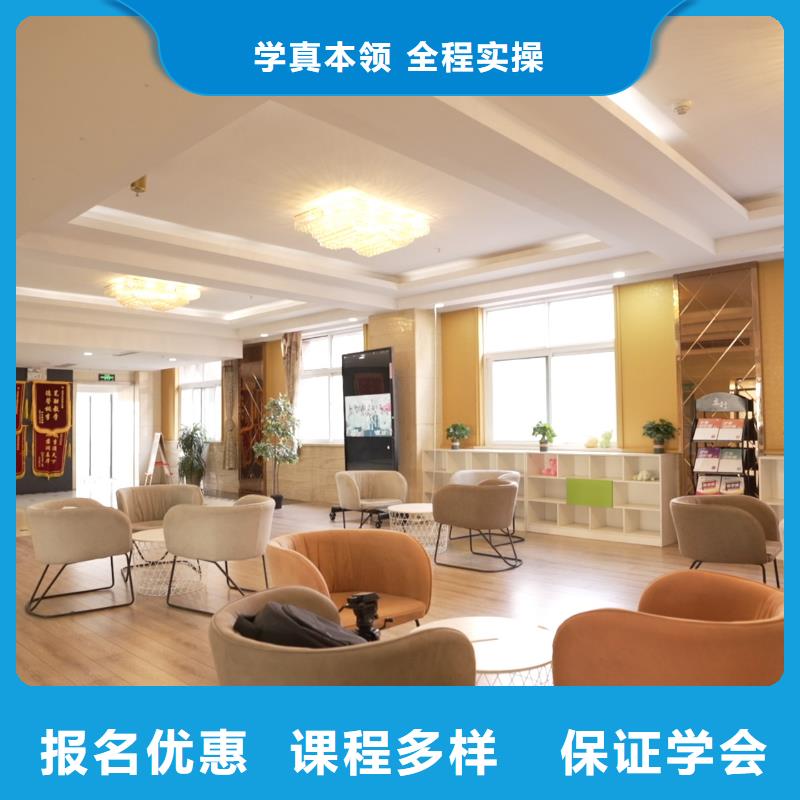 高中暑假班高考复读周日班专业齐全